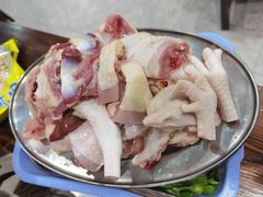 连州果园鸡-威邵鸡煲(西华路总店)