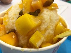 鲜芒果炼乳刨冰-梁子刨冰王&梁小糖(王顶堤店)