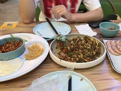 -合合春饼·酱骨·东北菜(潘家园店)