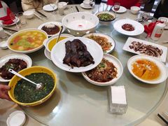 -月圆霖特色农家乐
