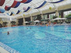 -三岔湖环球融创天堂洲际酒店水乐园