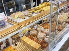-焙丽拾光(麦凯乐直营店)
