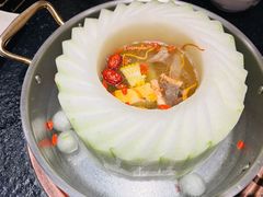 -得意咚瓜·顺德鱼生·冬瓜火锅(深圳首店)