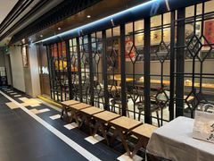 -蟹黄鱼·海派深夜面馆(巨鹿路店)