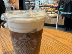 -星巴克臻选(莘庄仲盛店)