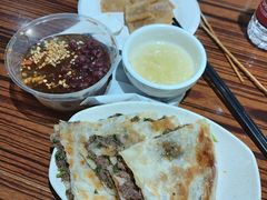 -老红桥炸灌肠牛肚锅烧烤(定福庄店)