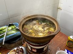 -威邵鸡煲(西华路总店)