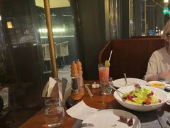 -MONICH牛排融合餐厅(和义大道购物中心店)