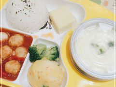 -老娘舅餐厅(黄龙体育中心店)