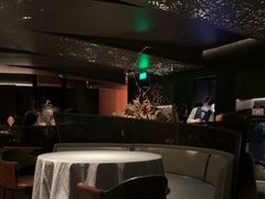 -左庭右院鲜牛肉火锅黑金店(陆家嘴中心店)
