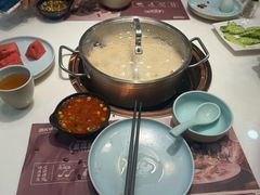 -洪氏嗨捞·猪肚鸡火锅(阳光天地店)