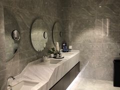 -齐玉齿科JADENTAL