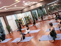-金摩尔健身游泳(万象城鼎丰大厦店)