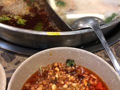 -肖肖酸萝卜鱼火锅(总店)