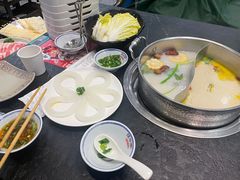 -江小渔鲜鱼火锅(西二道街店)