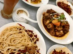 -汗腾格里·风味餐厅(新疆驻京办店)
