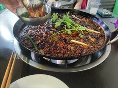 老铁锅秘制美蛙-鸿顺老铁锅美蛙鱼府(解放碑店)