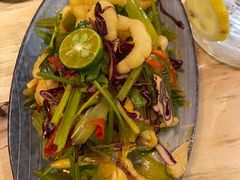 越式酸辣鸡爪-越美小馆·越南料理(曲江店)