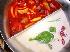 -湊湊火锅·茶憩(打浦桥日月光店)