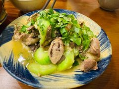 -Cuc Gach Quan Restaurant