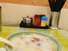 驰名艇仔粥-顺记冰室(宝华路店)