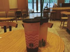 石榴仲夏梦-星巴克(重庆火车北站北广场II店)