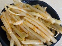 -龙记桂林米粉(财满街店)