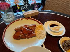 -杭州西子湖四季酒店·金沙厅