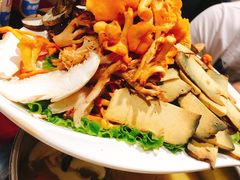 -野菌皇海景野生菌火锅(滨海大道店)