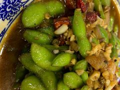 -江城燕子大排档(江汉路步行街店)