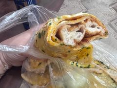 -正宗杂粮煎饼香软鸡蛋饼