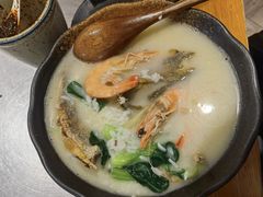 -十面欢腾·海鲜面·台式Bistro(长乐路店)