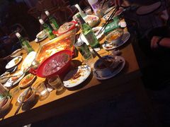 -二荆条·蜀鲜汇城市森林火锅