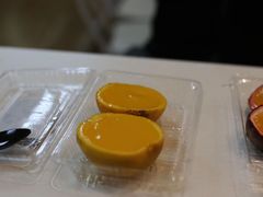 -志龙皇冠吃货椰子铺