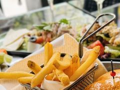 -BOURBON 玻本美式餐厅酒吧(虹桥新天地店)