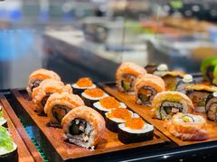 -飨食汇全日制餐厅·昆山皇冠假日酒店(九方店)