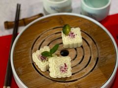 -荷风细雨·中国茶宴(碧云店)