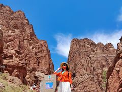 -天山神秘大峡谷