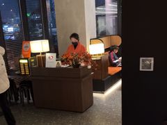 -铭牛烧肉·和牛海鲜自助(高新月牙湖店)
