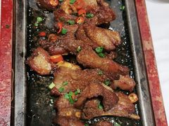 -红鼎豆捞·非遗鲍皇汤火锅(宝丰路店)