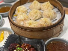 -馋三尺蟹粉小笼(人民广场店)