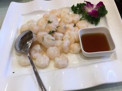 龙井虾仁-江南村酒家