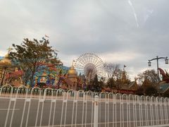 -七彩云南欢乐世界