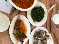 -苏莱特色牛骨滩羊手抓馆(长城东街总店)
