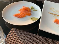 -唐拉雅秀酒店-西锦汇空中BBQ·思创餐厅