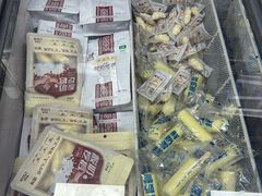 -正飞鲜奶(吐鲁番路店)