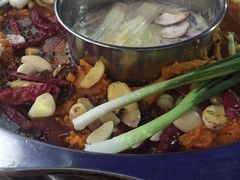 -周幺妹重庆老火锅(银泰城总店)