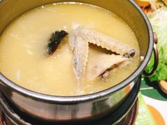 -越弥越南传统美食馆