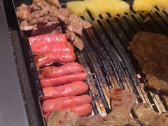 -臻牛烤肉