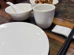 餐具摆设-临家闽南菜(宝洲路店)